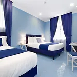 Bougainville Hotel