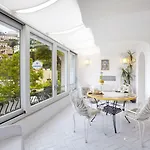 Bougainville Positano