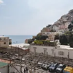 Bougainville Hotel