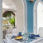 Hotel Bougainville 4*