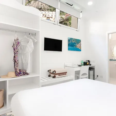Bougainville Otel 4*