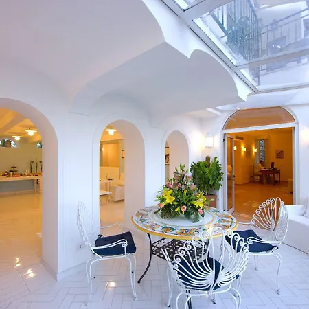 Otel Bougainville Positano