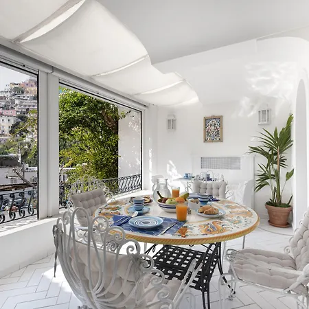 Hotel Bougainville 4*