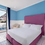 Bougainville Positano