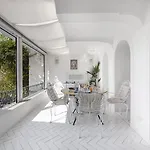 Bougainville 4*