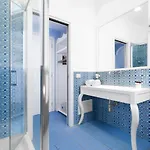 Bougainville Otel