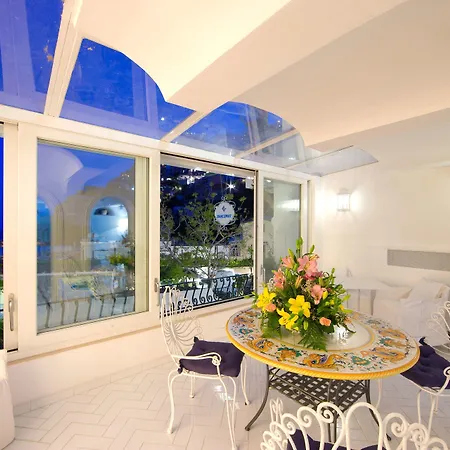 Bougainville 3* Positano