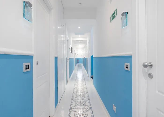 Bougainville Hotell 4*