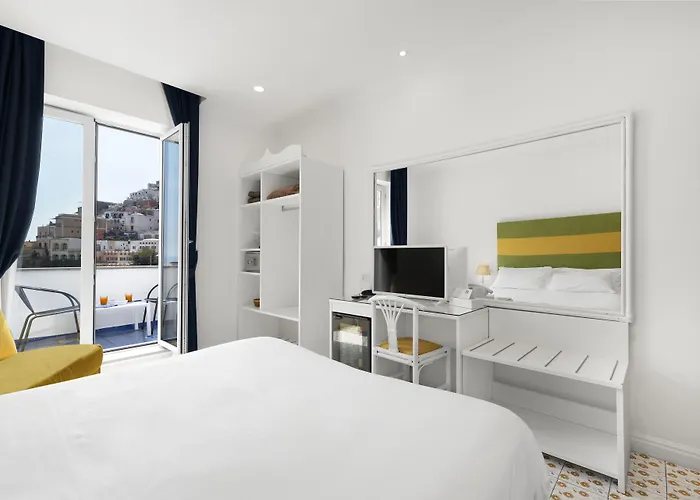Bougainville 4*